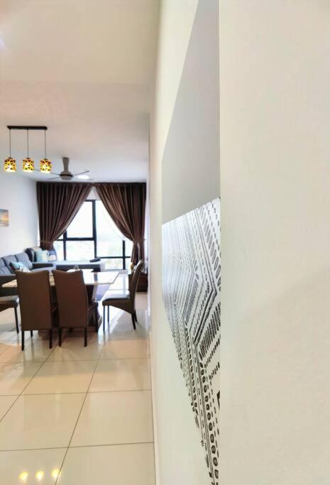 جوهر بهرو B0812 South Key Mosaic Midvalley Ksl Sgciq 2Bedroom Netflix!! By Stay المظهر الخارجي الصورة
